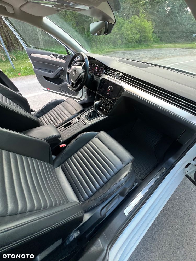 Volkswagen Passat 2.0 TDI BMT Highline DSG - 11