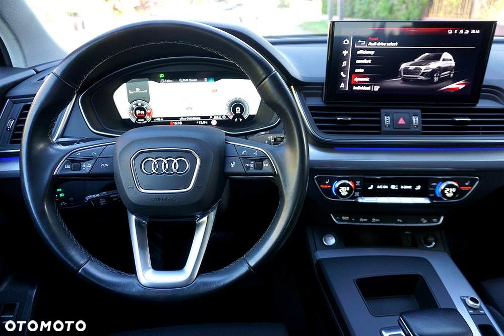 Audi Q5 40 TDI quattro S tronic S line business - 30