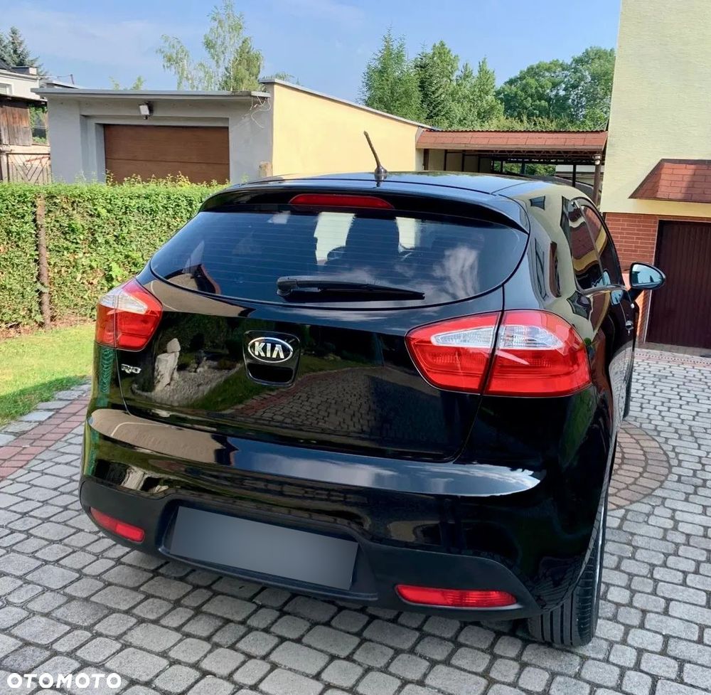 Kia Rio 1.4 Edition 7 - 8