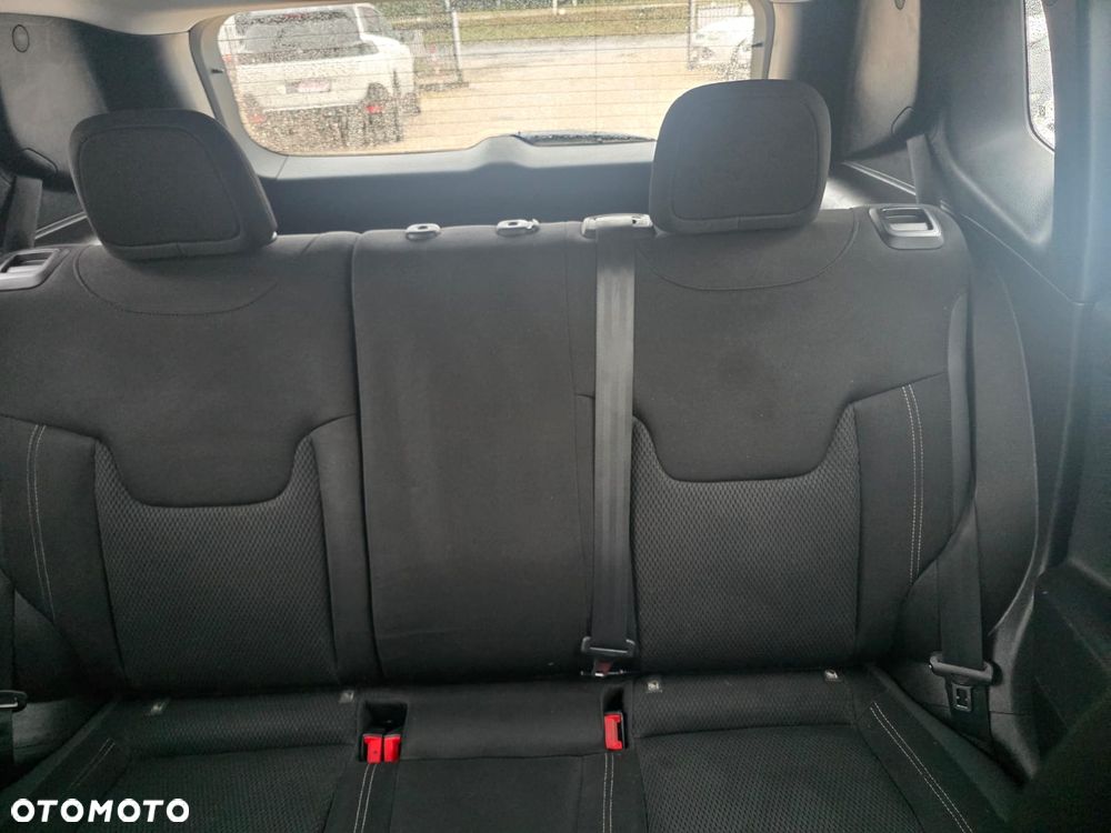 Jeep Renegade - 27