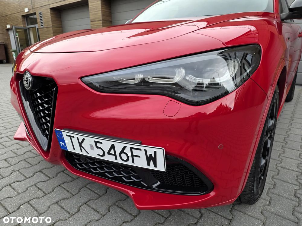 Alfa Romeo Stelvio 2.0 Turbo 16V AT8-Q4 First Edition - 14