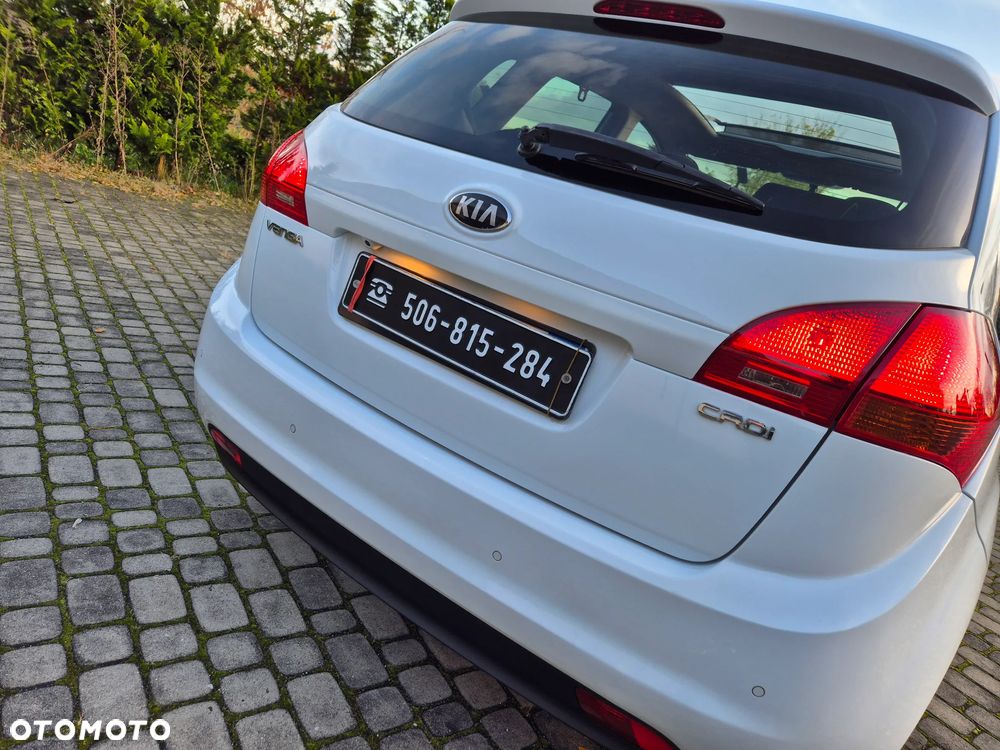 Kia Venga 1.6 CRDi 128 Dream-Team Edition - 10