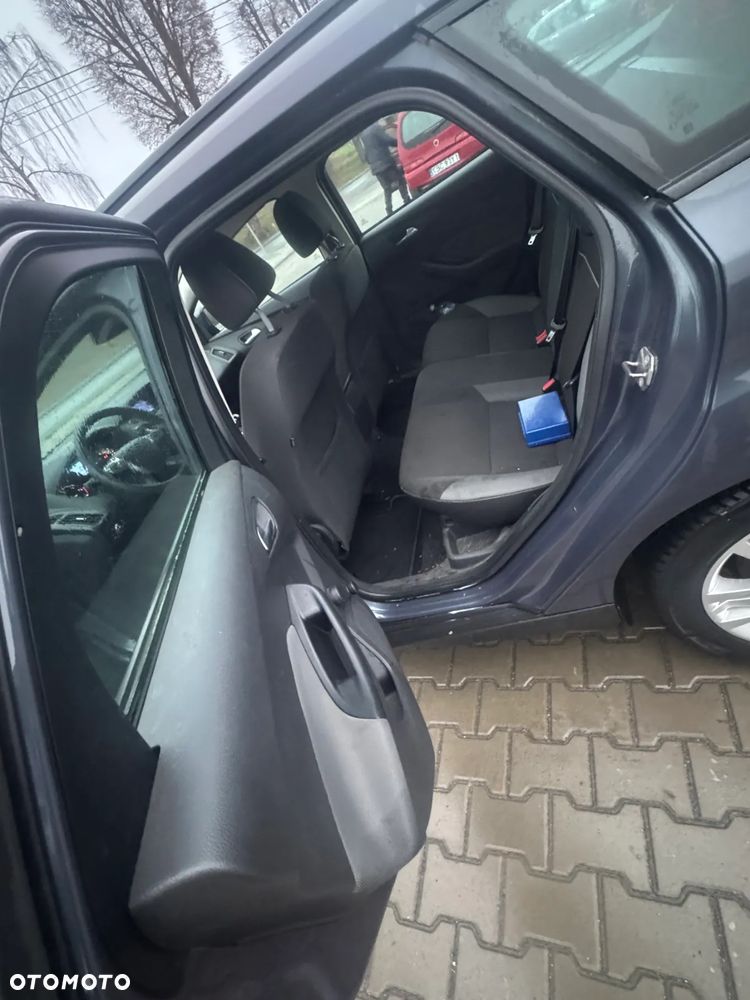 Ford Focus 1.6 TDCi Edition - 10
