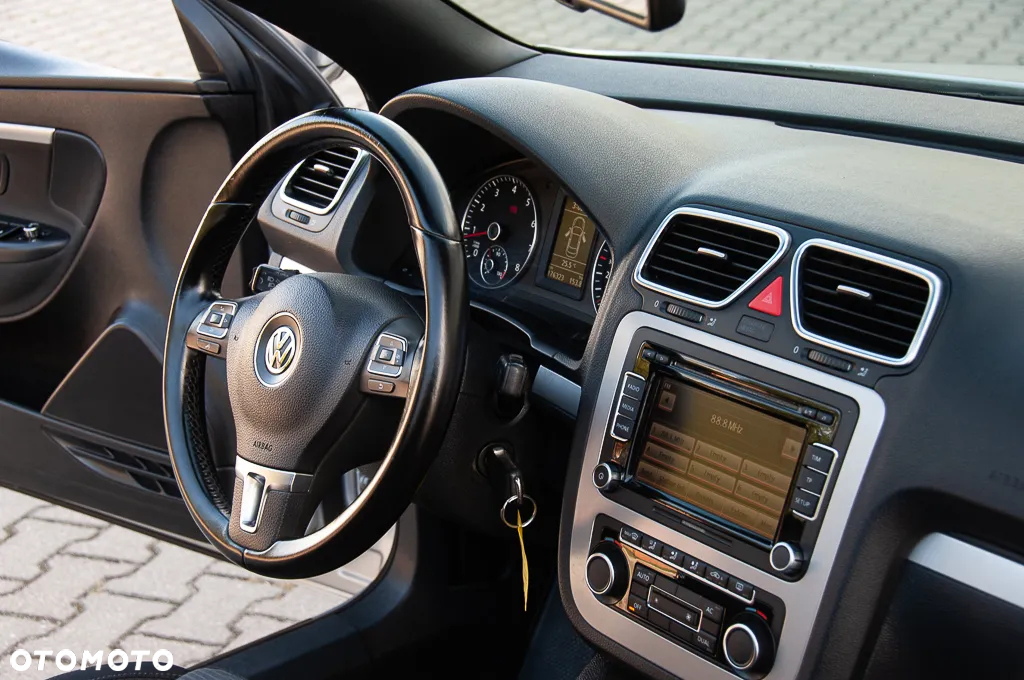 Volkswagen Eos 1.4 TSI BlueMotion Technology - 18