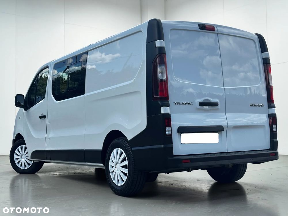 Renault Trafic - 11