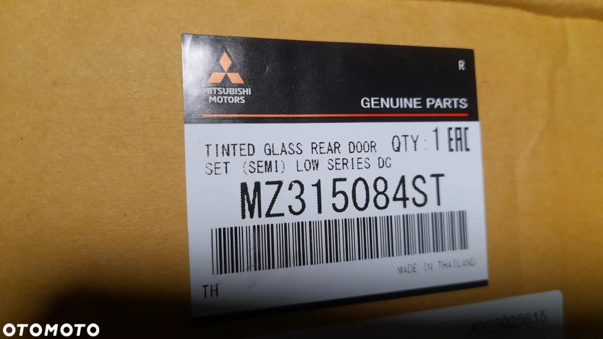 szyba tyl l200 hard top - 3