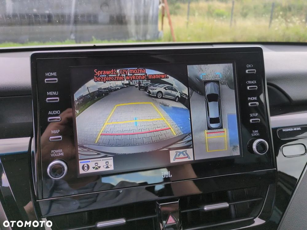 Toyota Camry 2.5 Hybrid Executive CVT - 20