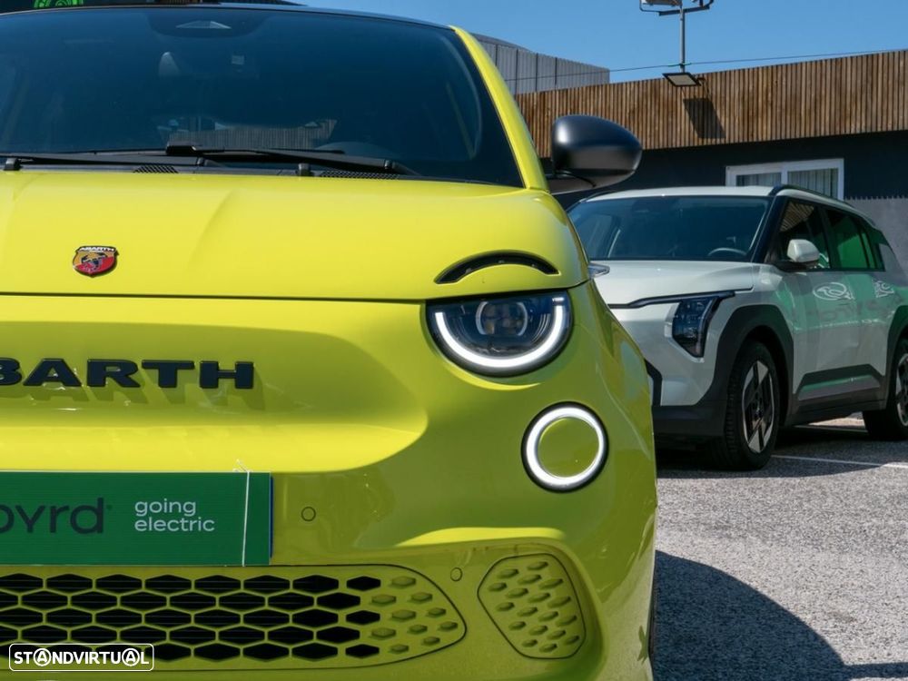 Abarth 500e Standard - 8