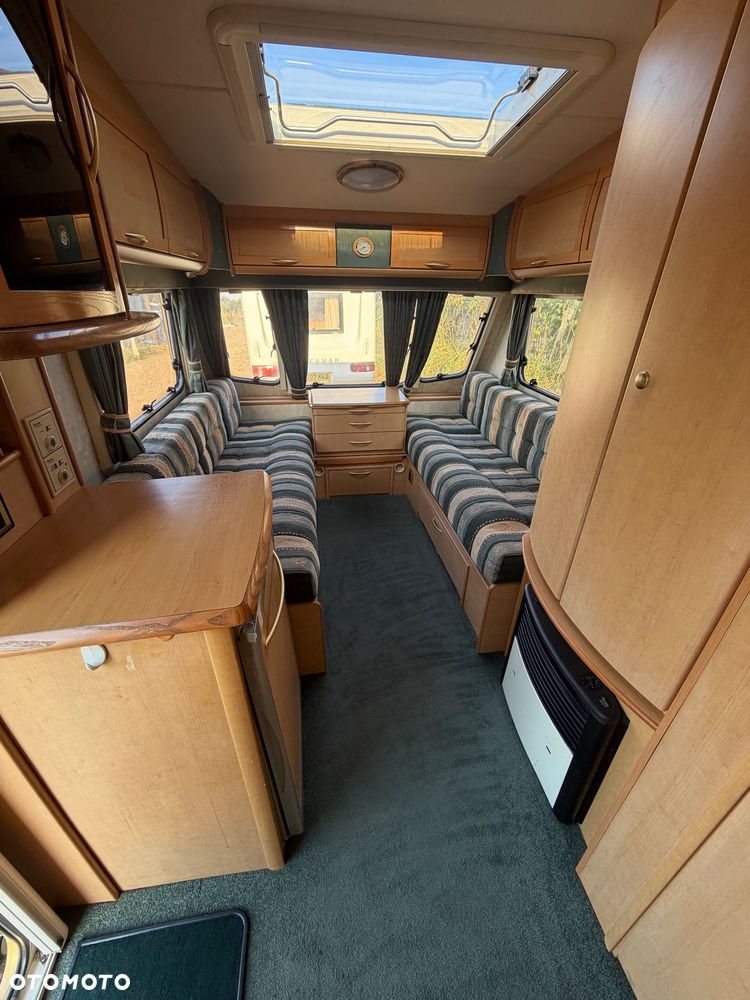 SWIFT Abbey Vogue gts - 5