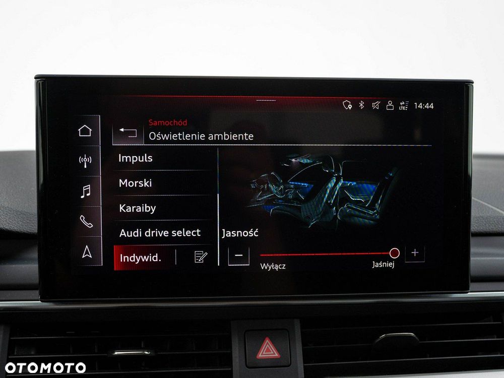 Audi A4 Avant 35 TFSI mHEV S tronic - 23