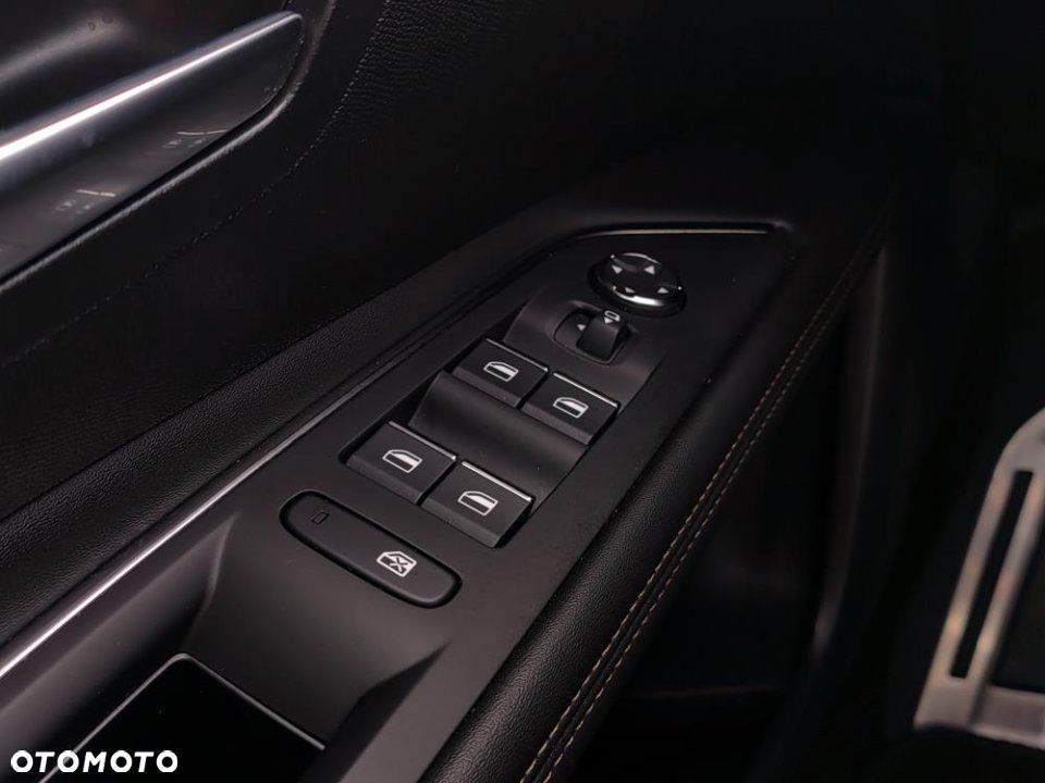 Peugeot 3008 - 35