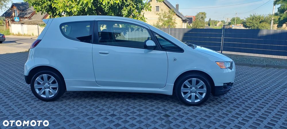 Mitsubishi Colt - 23