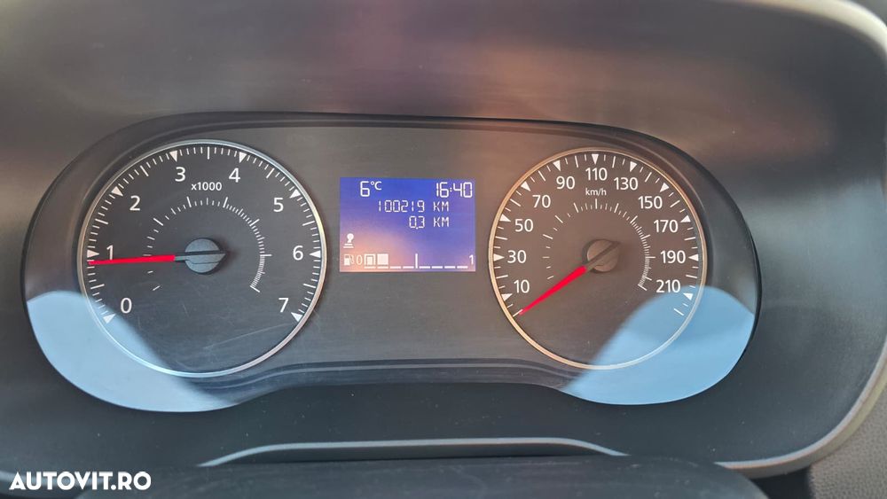 Dacia Duster TCe 100 Comfort - 9