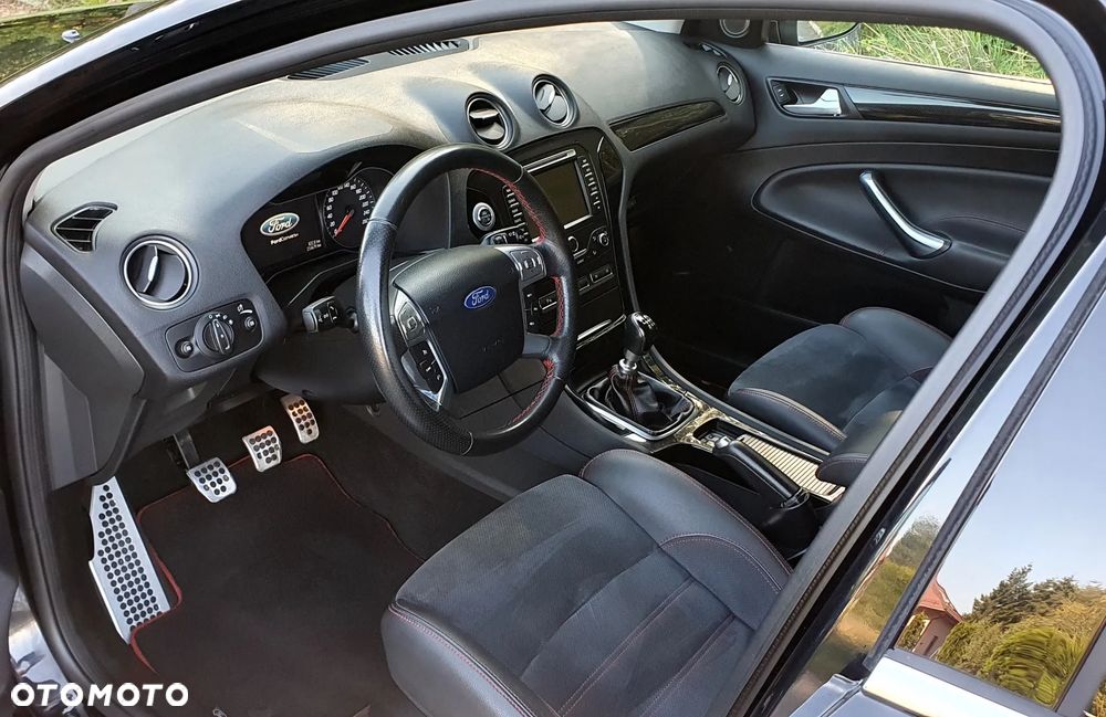 Ford Mondeo 2.0 TDCi Titanium S - 16