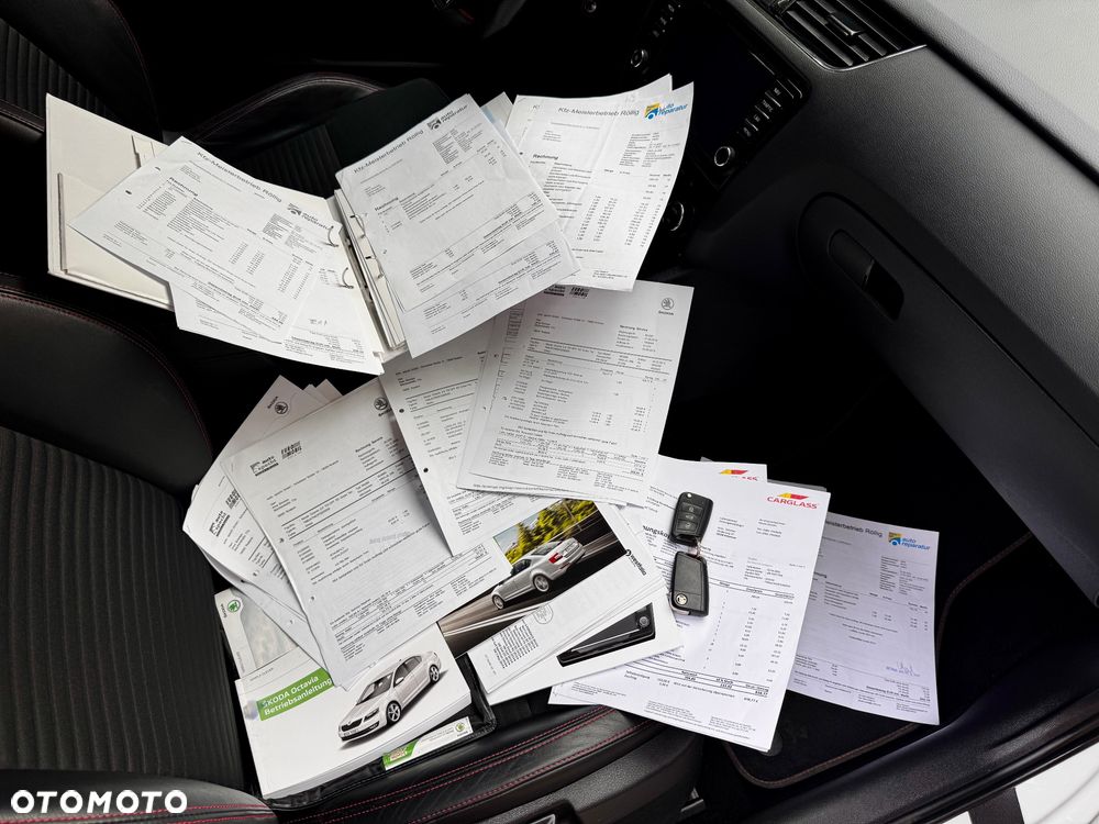 Skoda Octavia 2.0 TDI RS - 8