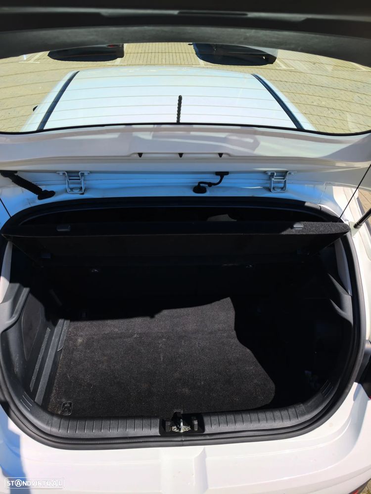 Hyundai i20 1.0 T-GDI DCT Advantage - 10