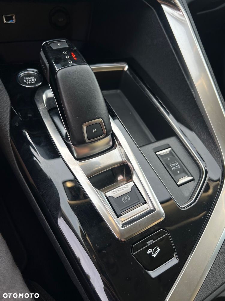 Peugeot 3008 - 13