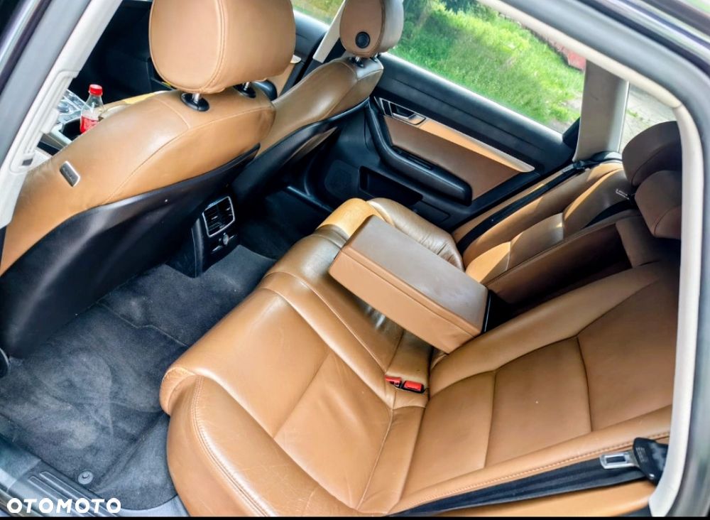 Audi A6 Avant 2.4 multitronic - 8