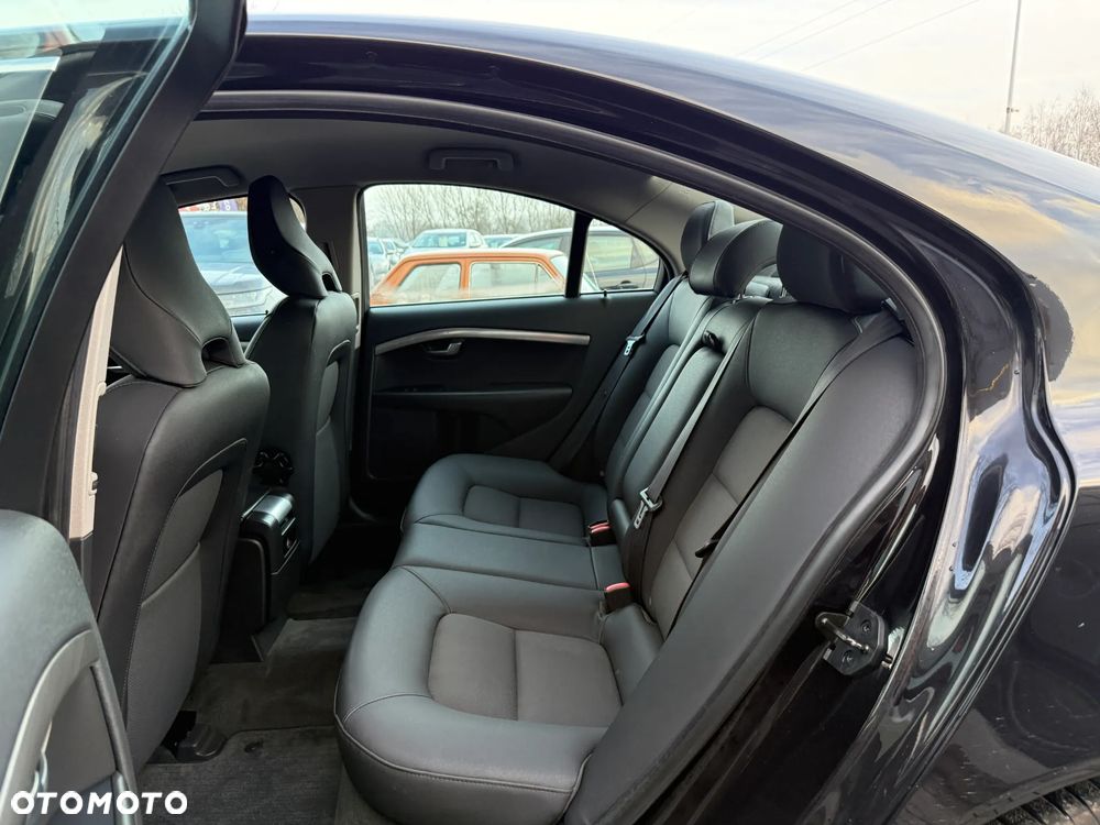 Volvo S80 - 14