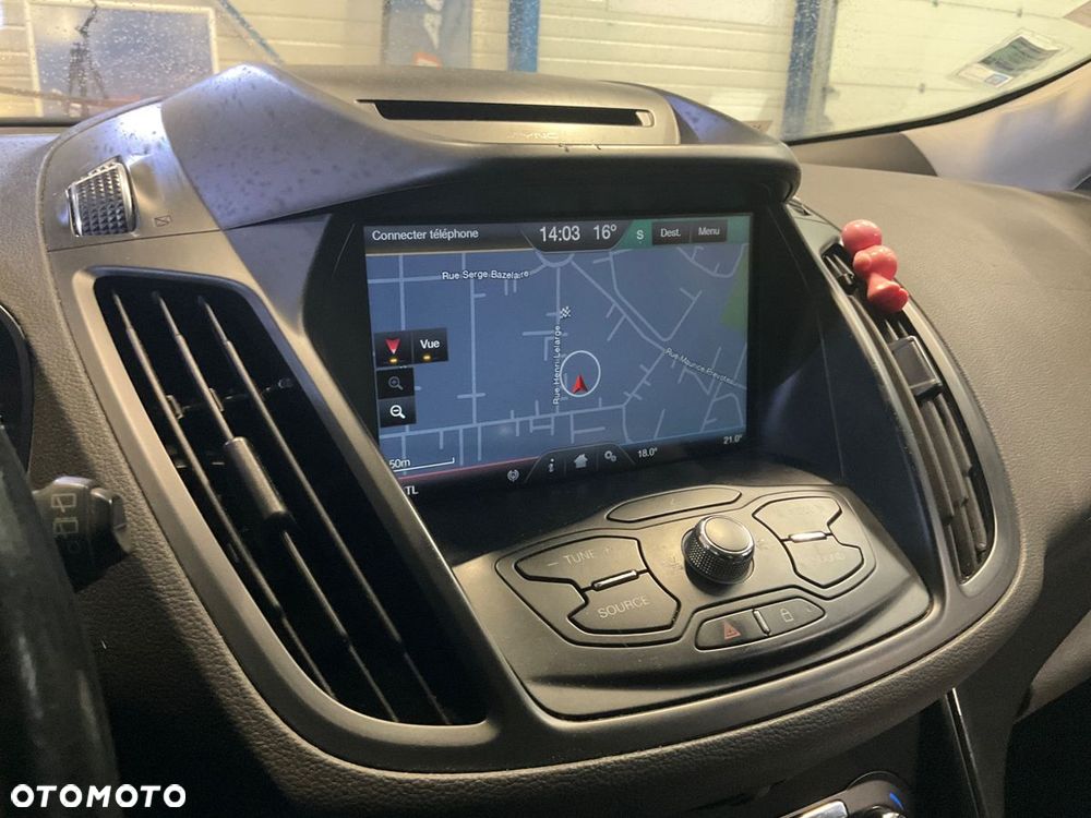 Ford Kuga 2.0 TDCi 2x4 Titanium - 7