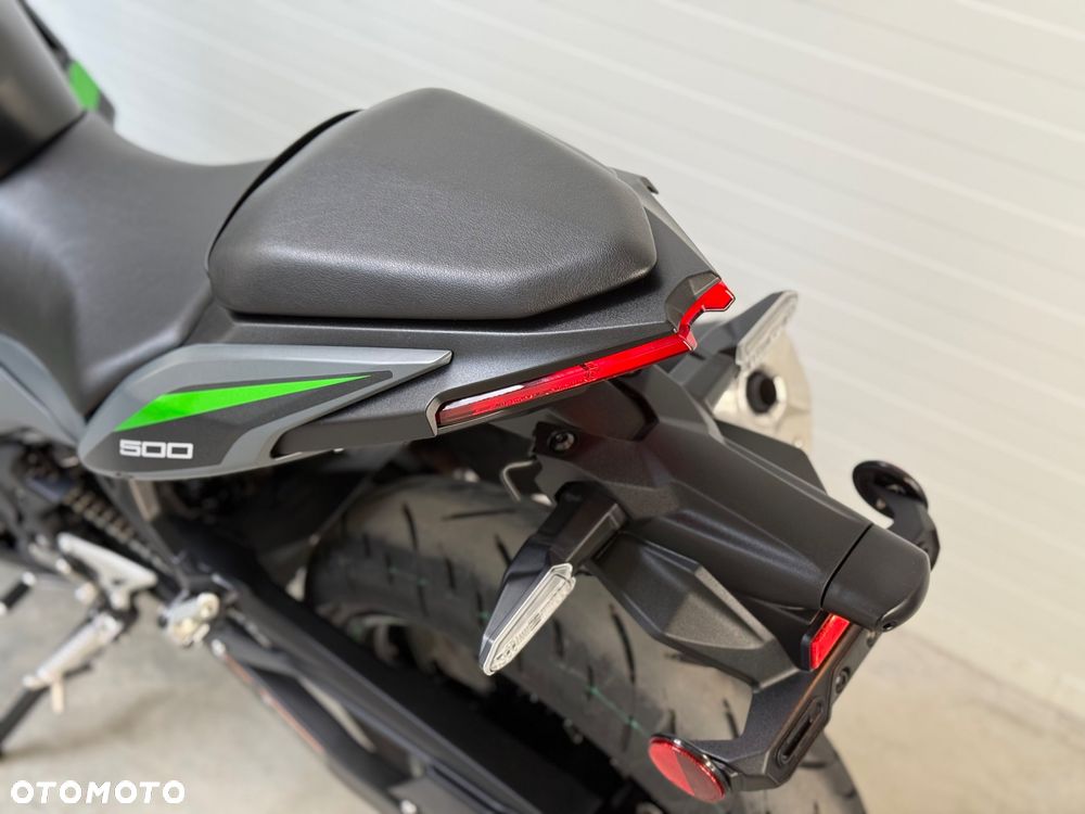 Kawasaki Ninja 500 - 35