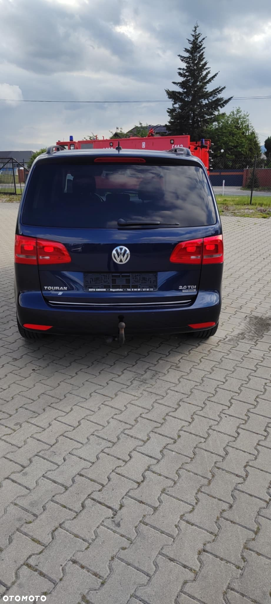 Volkswagen Touran 2.0 TDI DPF BlueMotion Technology Comfortline - 9