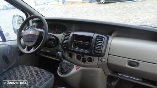 Para Peças Renault Trafic Ii Caixa (Fl) - 8