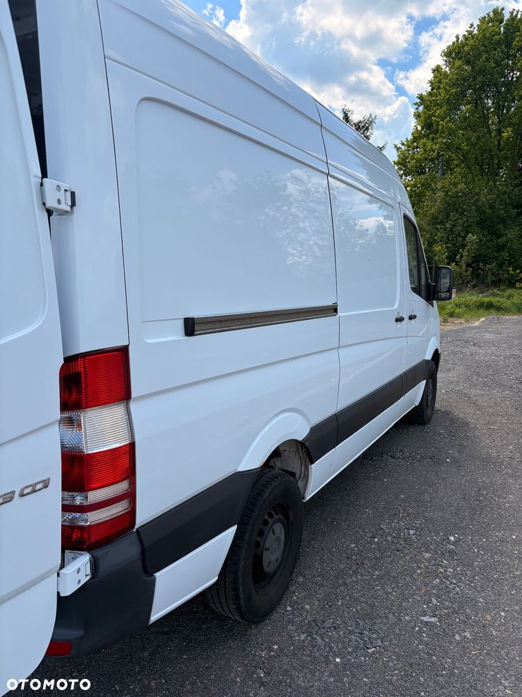 Mercedes-Benz SPRINTER - 6