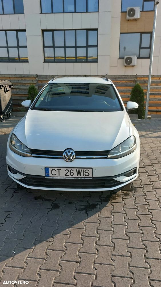 Volkswagen Golf 1.0 TSI Trendline - 1