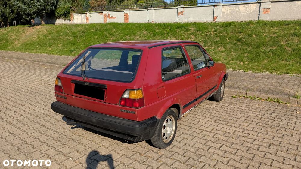 Volkswagen Golf 1.6 CL D - 5