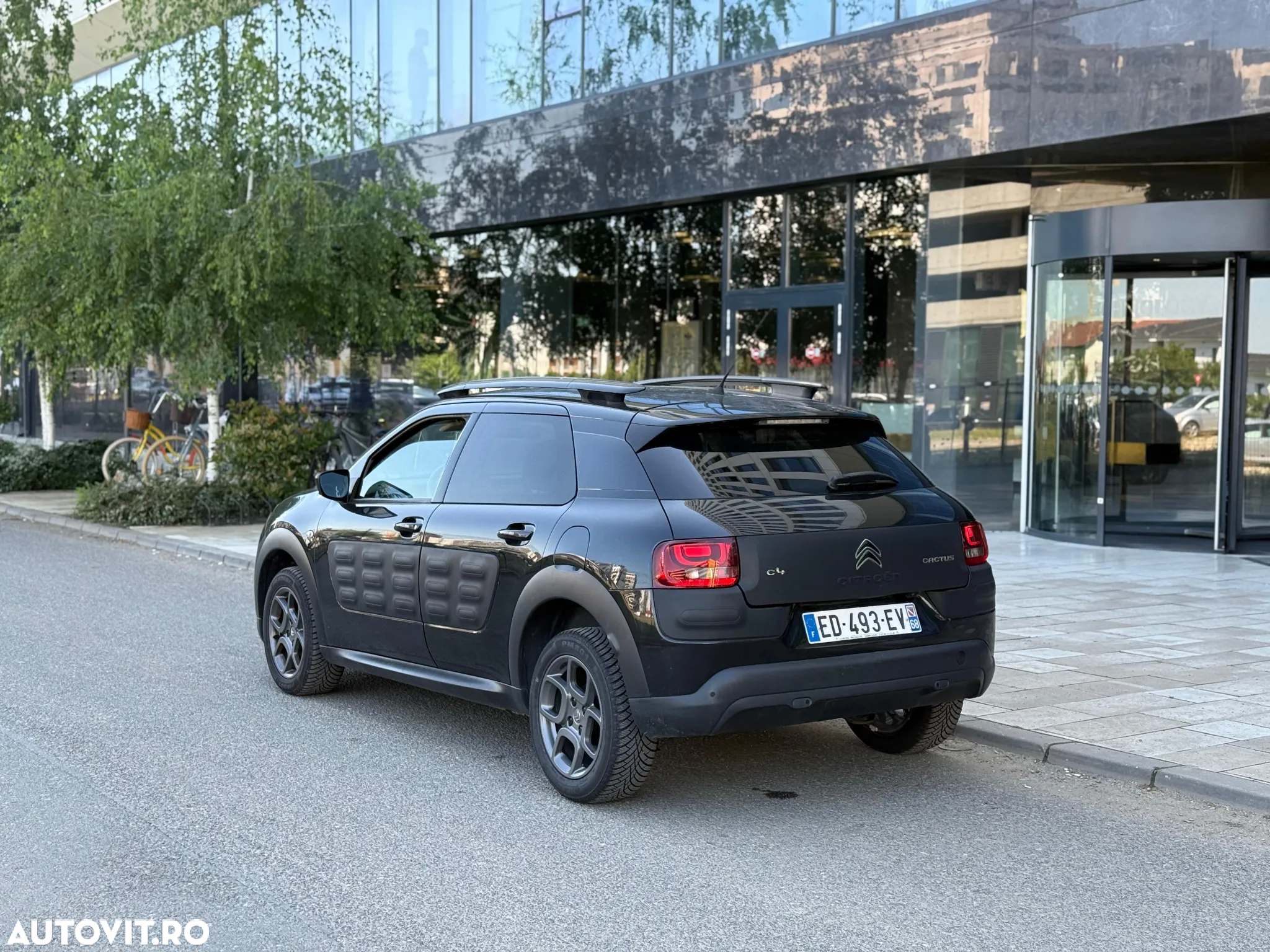 Citroën C4 Cactus PureTech 82 Shine - 3