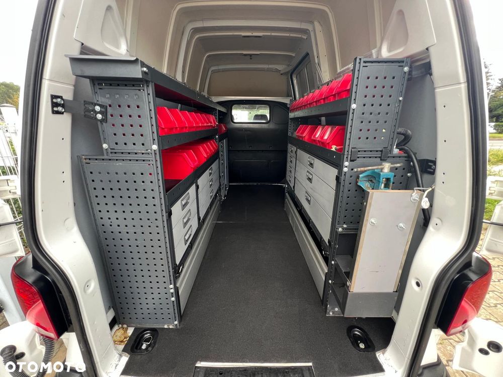 Volkswagen TRANSPORTER 2,0 TDI 150KM 4MOTION L2H2 4X4 ZABUDOWA WARSZTATOWA - 24