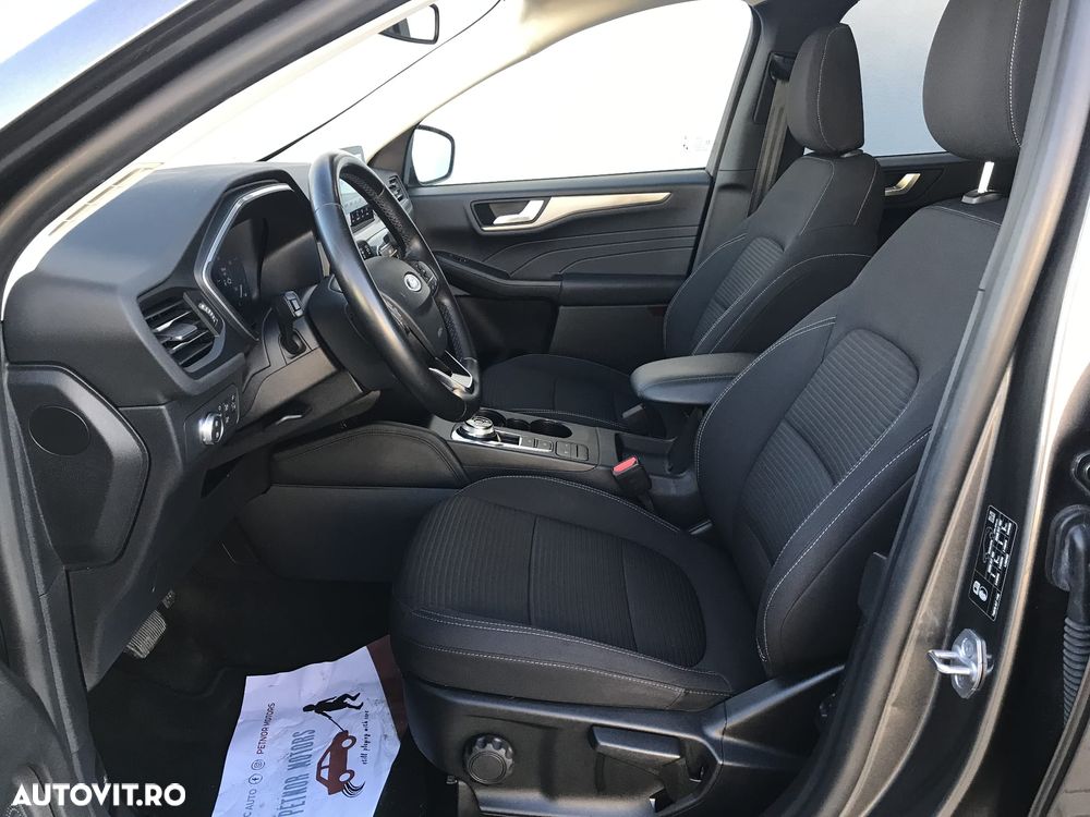 Ford Kuga 2.5 Duratec FHEV TITANIUM - 14