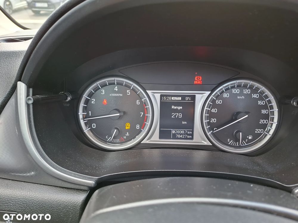 Suzuki Vitara 1.6 XLED SUN 4WD - 13