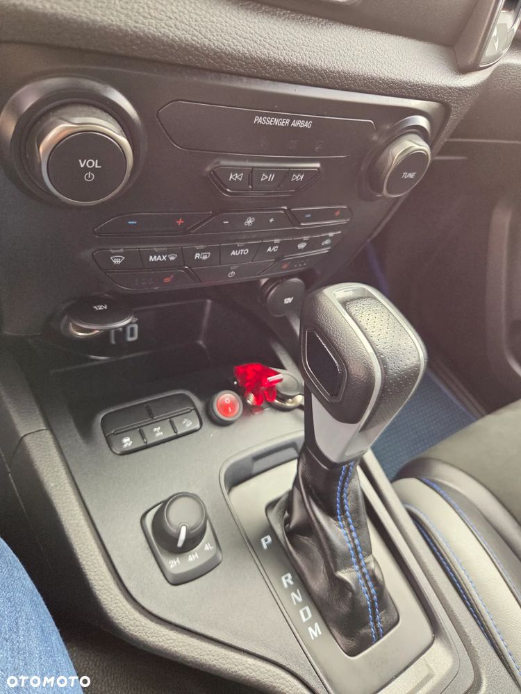 Ford Ranger 2.0 EcoBlue 4x4 DC Raptor - 16