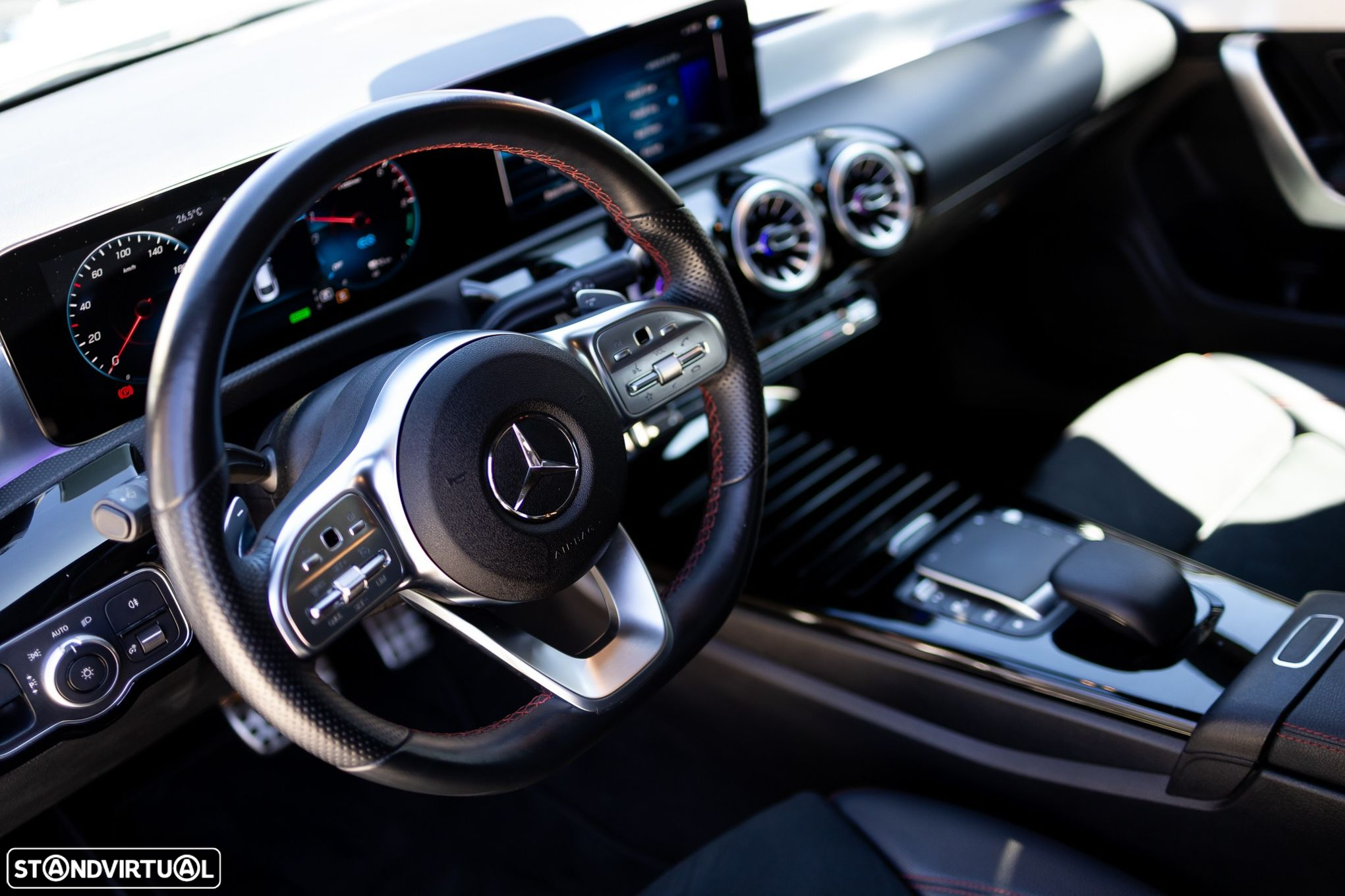 Mercedes-Benz CLA 250 e AMG Line - 38