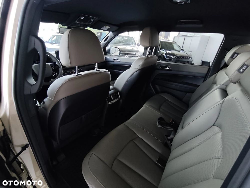 SsangYong/KGM Musso Grand 2.2 e-XDi Wild 4WD - 11