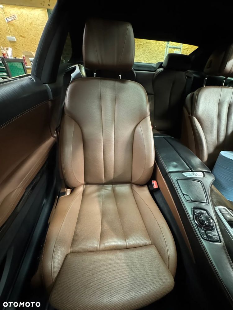 BMW Seria 6 650i xDrive - 16