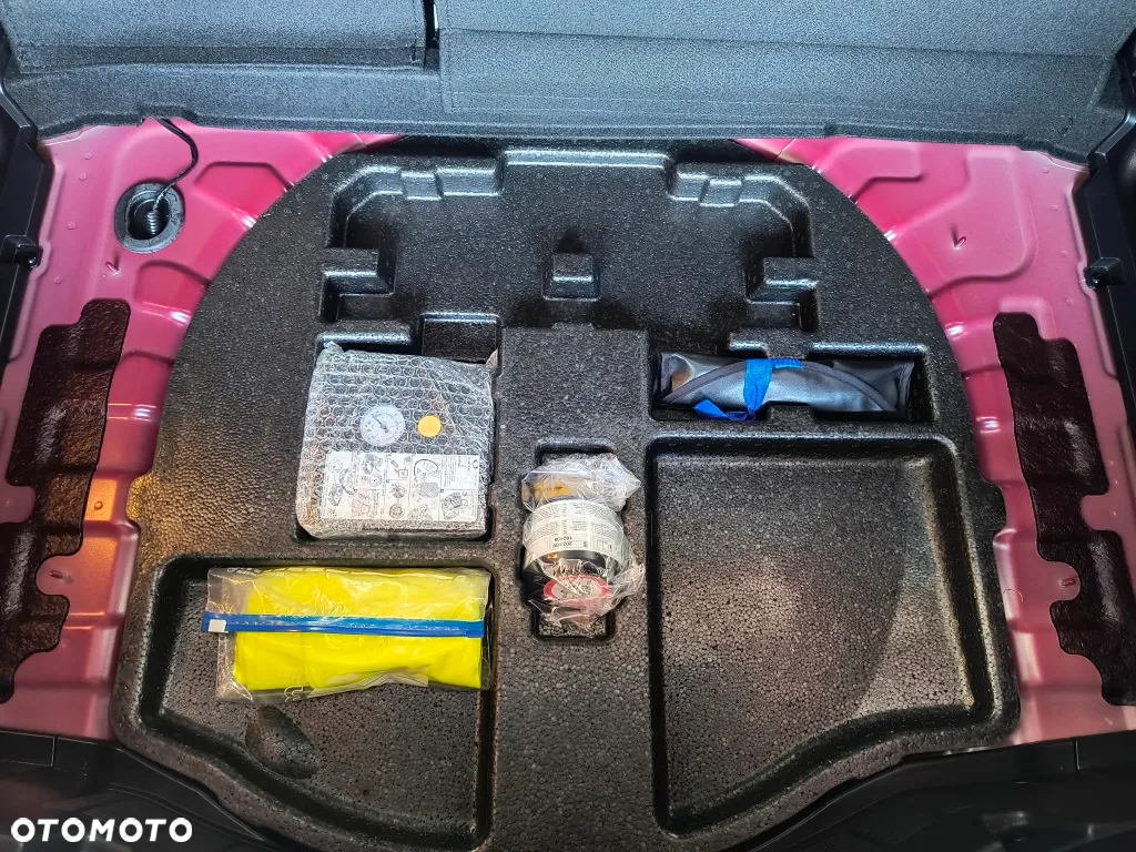 SsangYong/KGM Tivoli 1.5 T-GDI Wild - 25