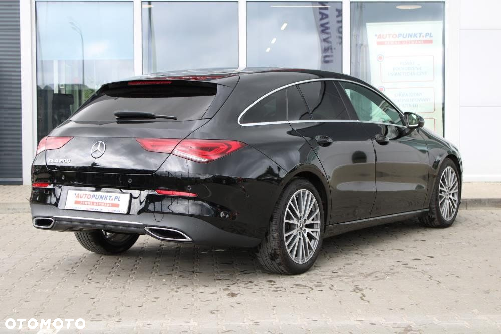 Mercedes-Benz CLA - 4