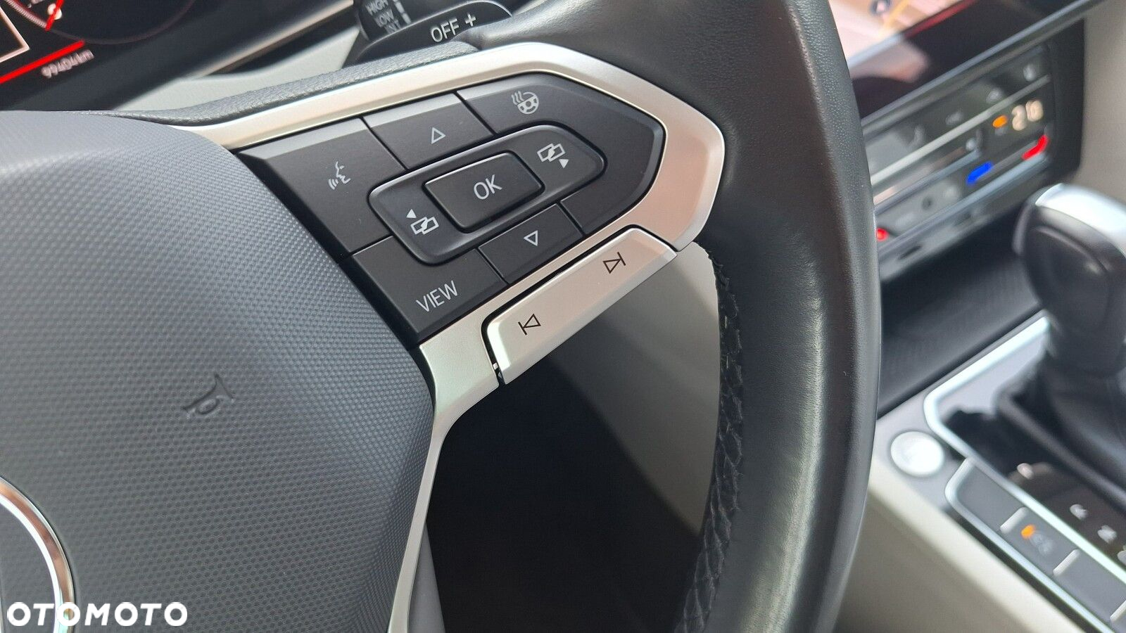 Volkswagen Passat 2.0 TDI Business DSG - 20