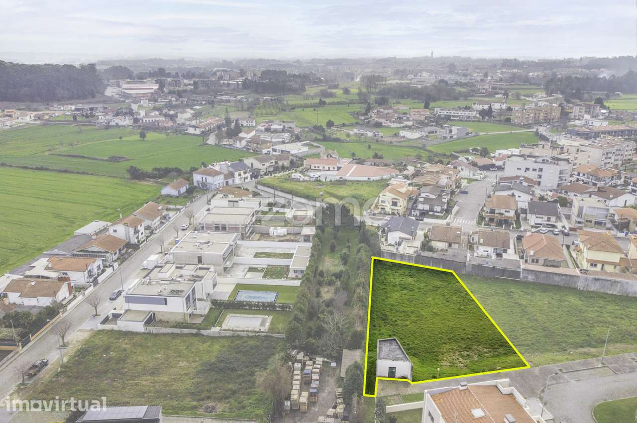 Terreno para moradia unifamiliar S. Pedro de Avioso, Castêlo da Maia - Grande imagem: 5/16