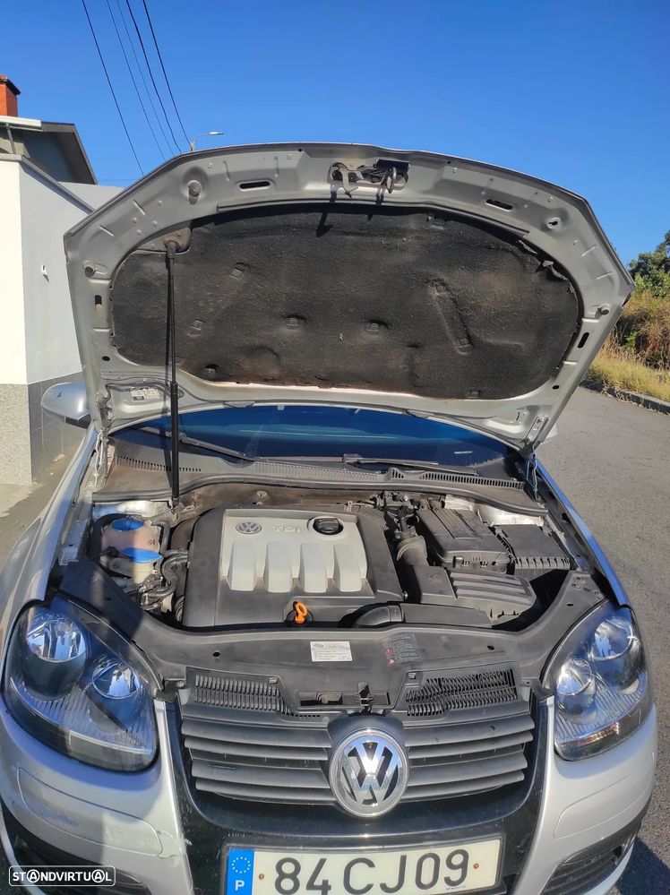 VW Golf 1.9 TDi 6V Trendline AC - 11