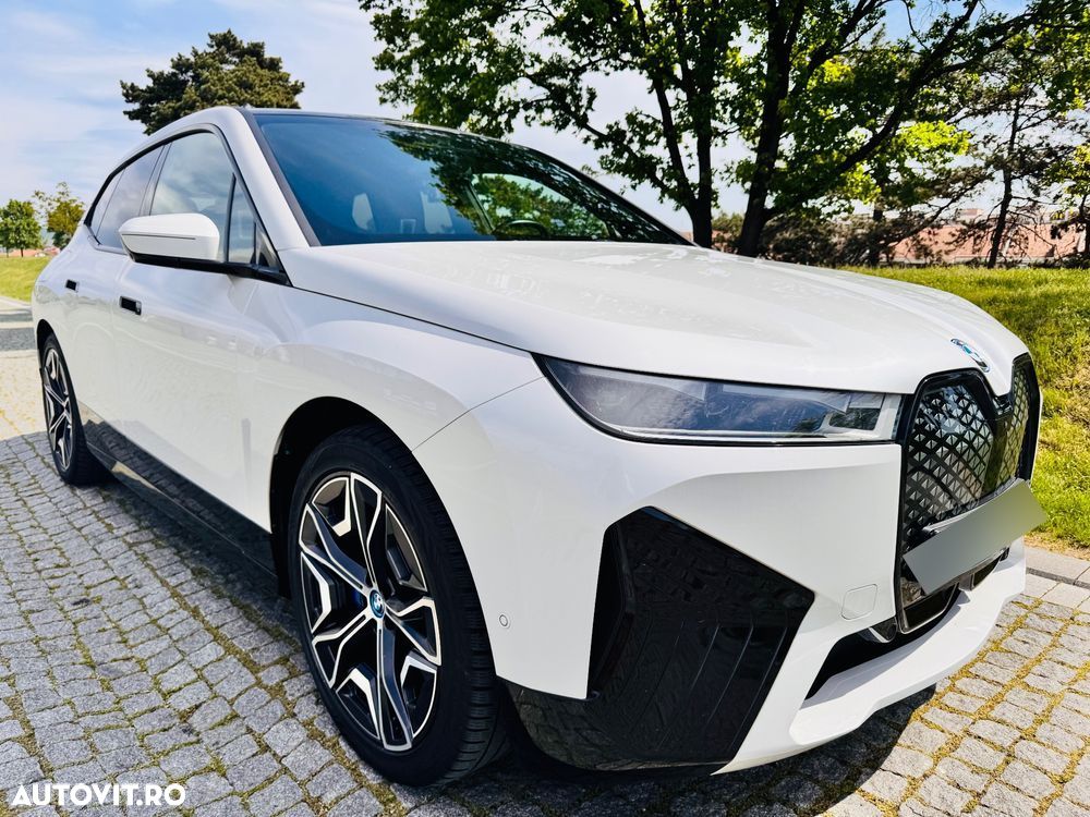 BMW iX xDrive40 - 4