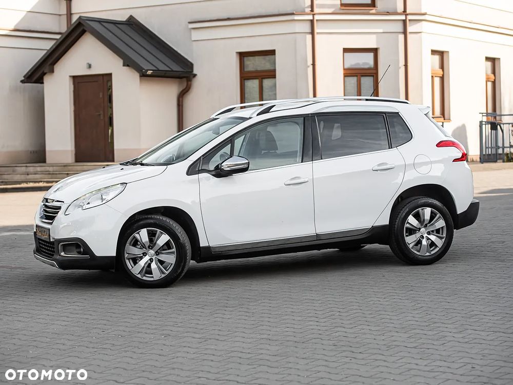 Peugeot 2008 1.6 BlueHDi Allure S&S - 7