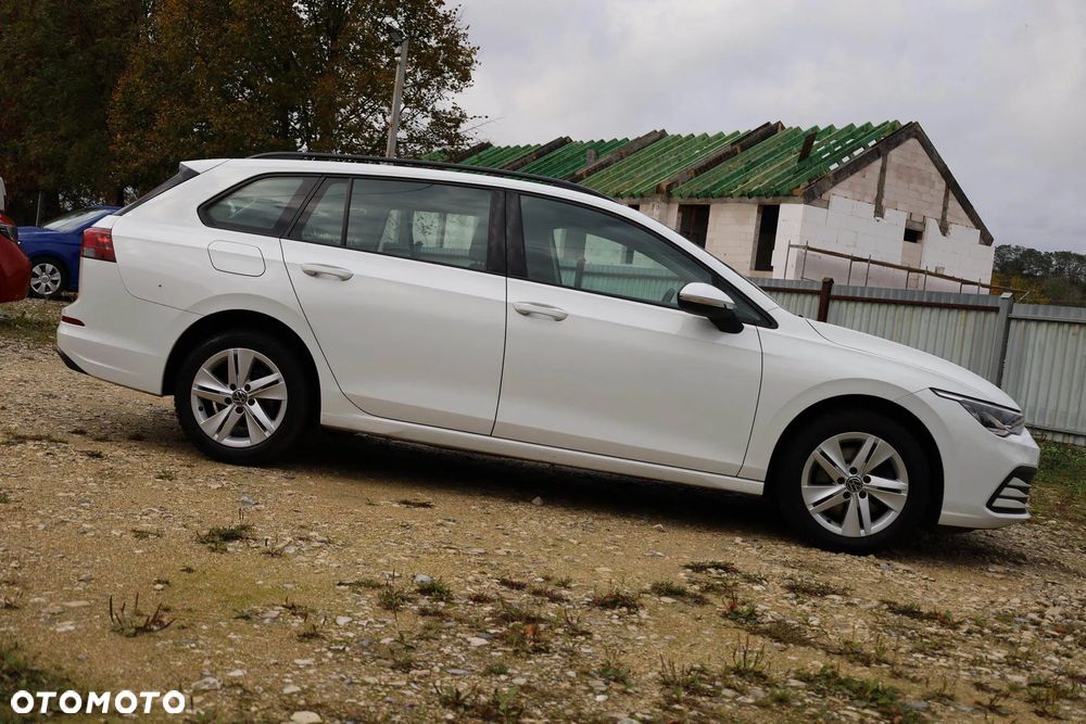 Volkswagen Golf VIII 2.0 TDI Life - 9