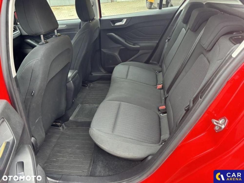 Ford Focus - 19