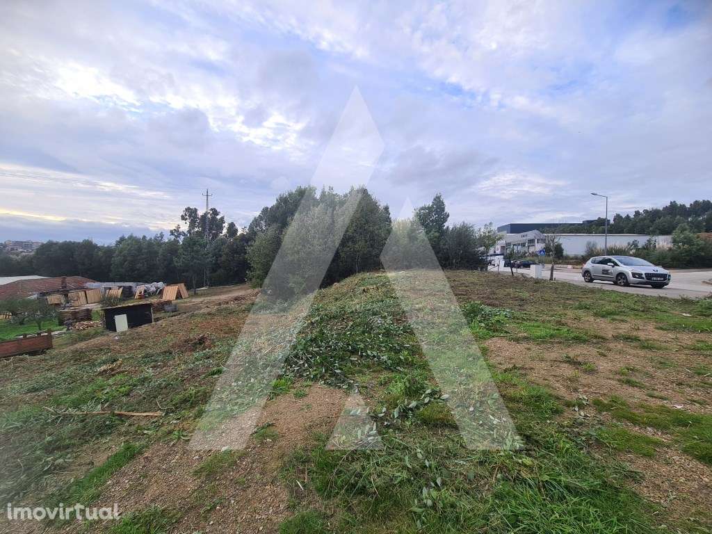 Terreno para construção Pavilhão - Grande imagem: 3/5