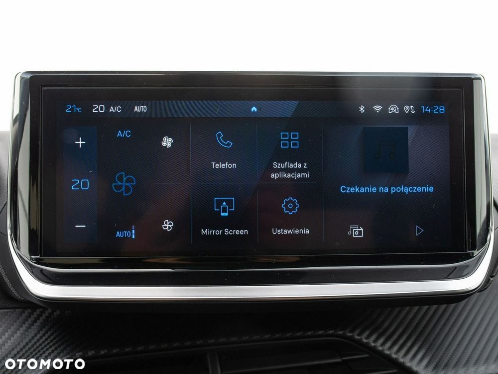 Peugeot 208 50kWh Allure - 19