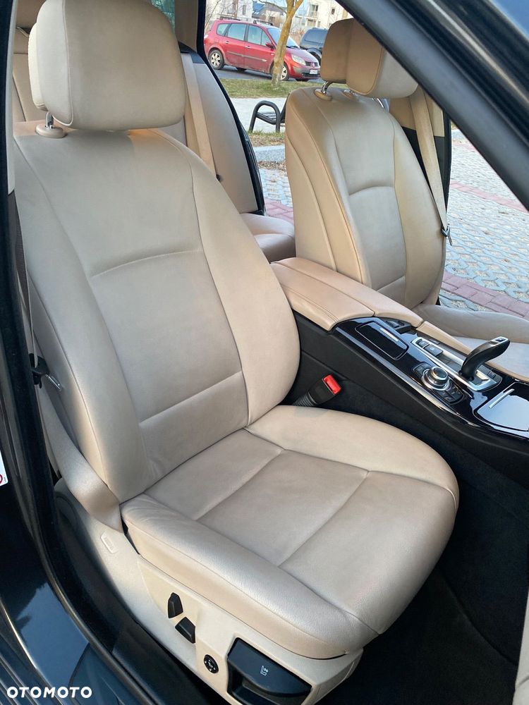 BMW Seria 5 - 33